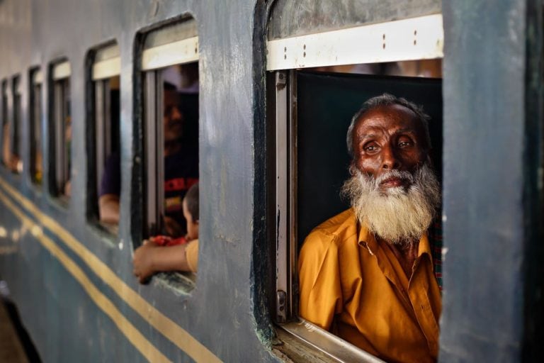 Treno a Dhaka, Bangladesh