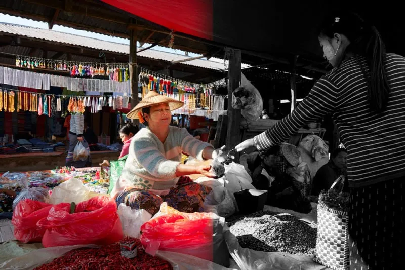 black and white vs color photography